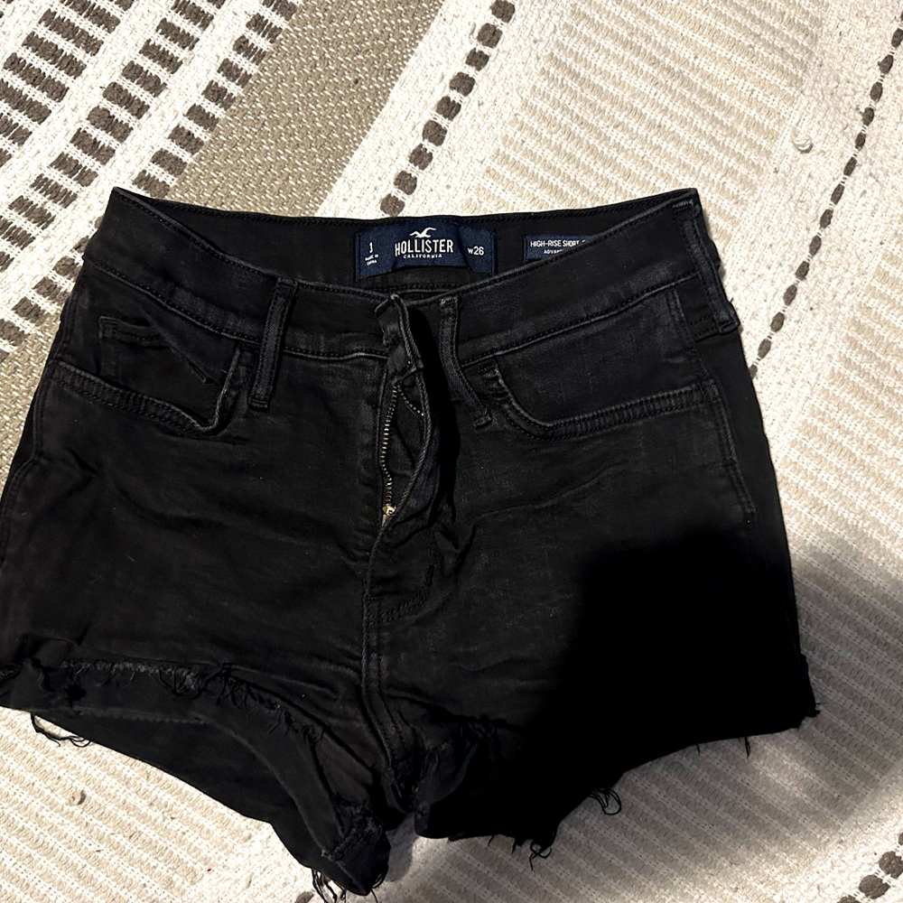 Hollister high waisted shorts
